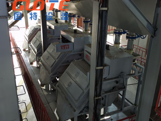 Mining Machinery PLC Controlled Mobile Stone Crusher Plant with 9001 Certificate